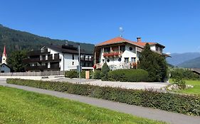 Astor Apartments